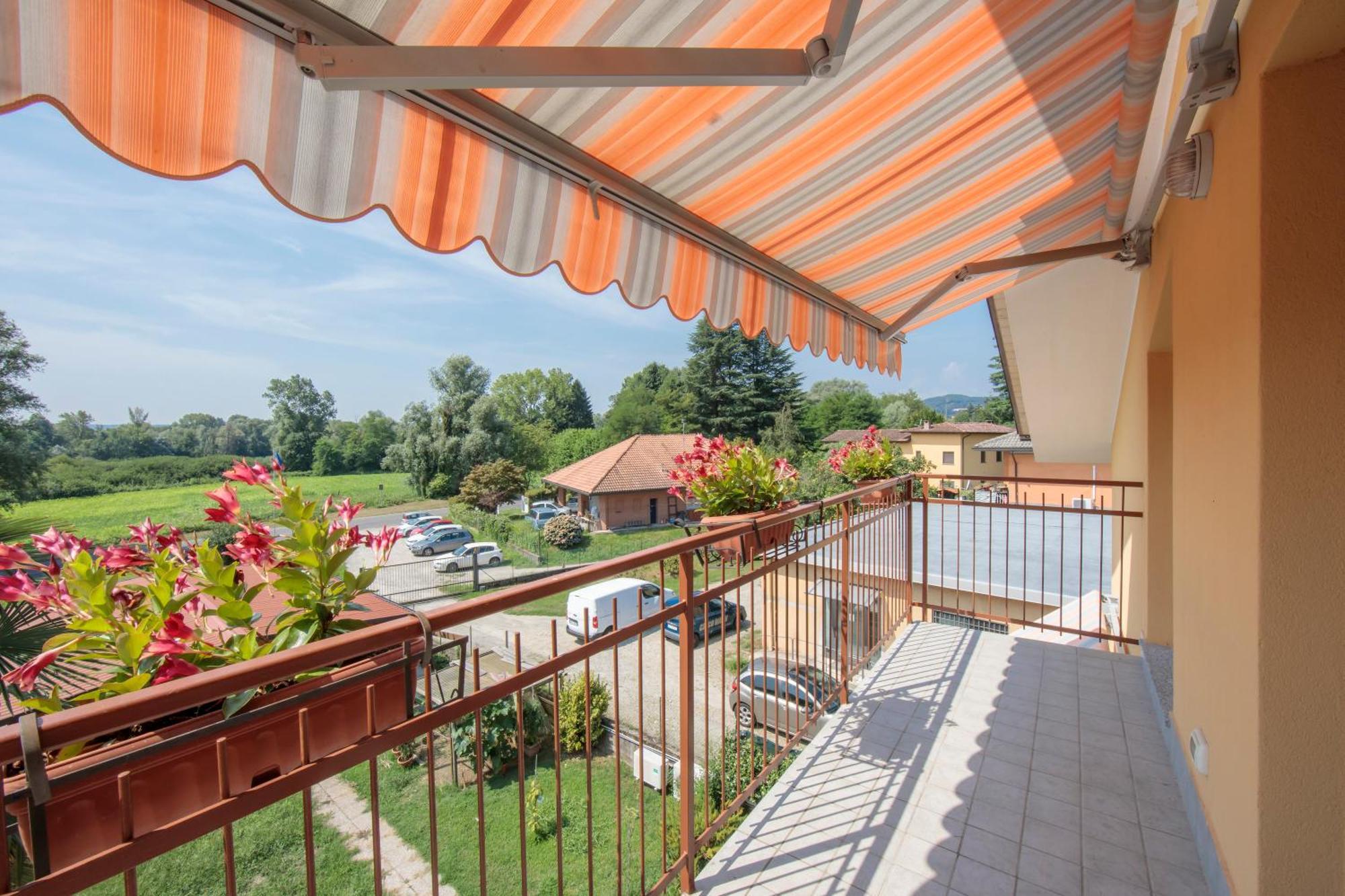 Silver Lake Apartment - Happy Rentals Анджера Екстериор снимка