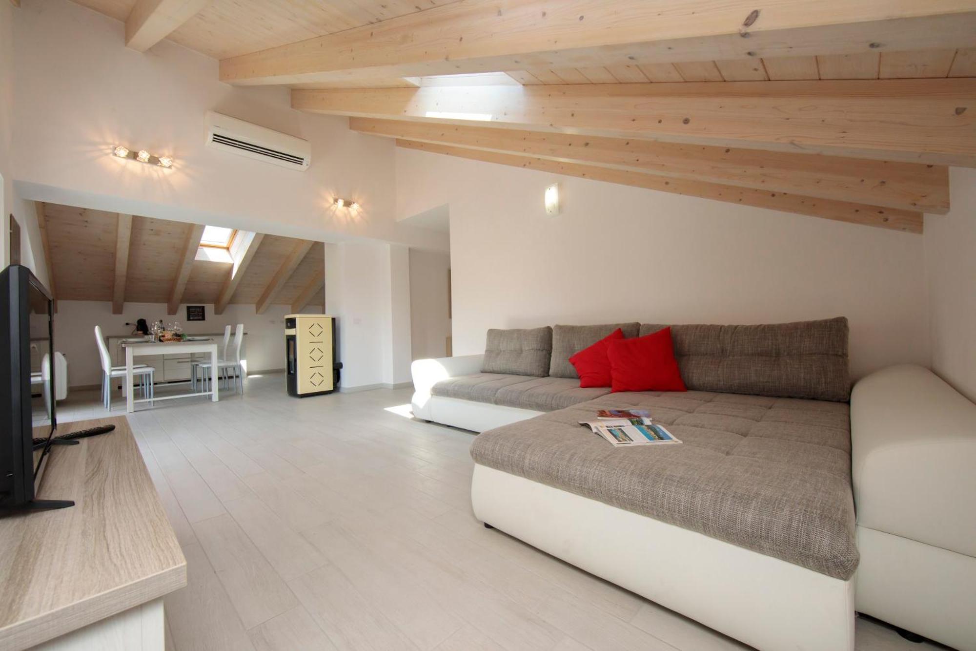 Silver Lake Apartment - Happy Rentals Анджера Екстериор снимка