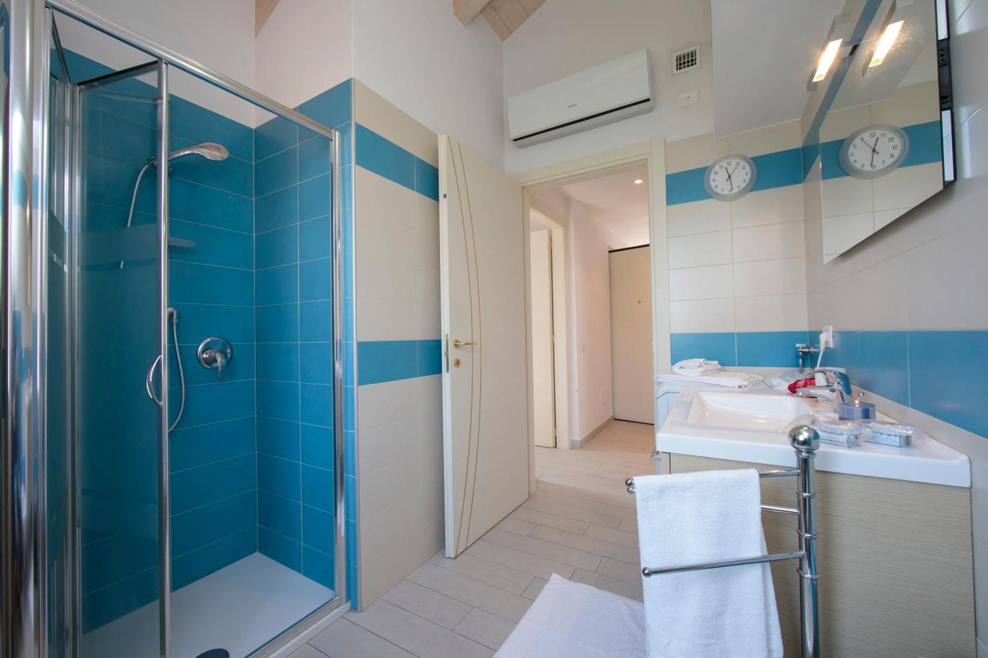 Silver Lake Apartment - Happy Rentals Анджера Екстериор снимка
