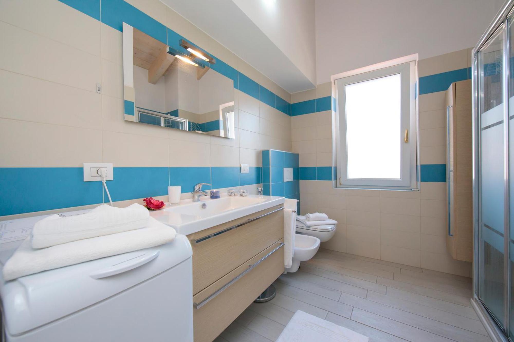 Silver Lake Apartment - Happy Rentals Анджера Екстериор снимка